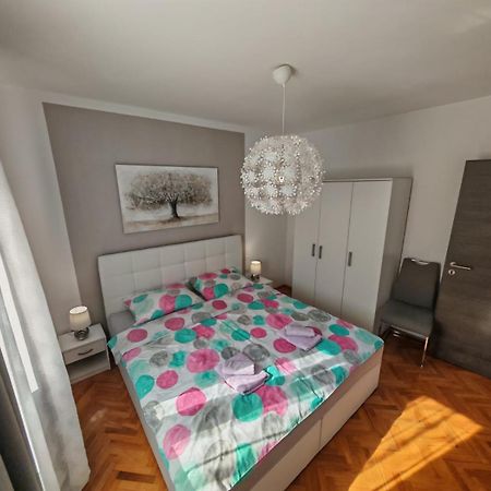 Apartamento Sun House Brzac Exterior foto