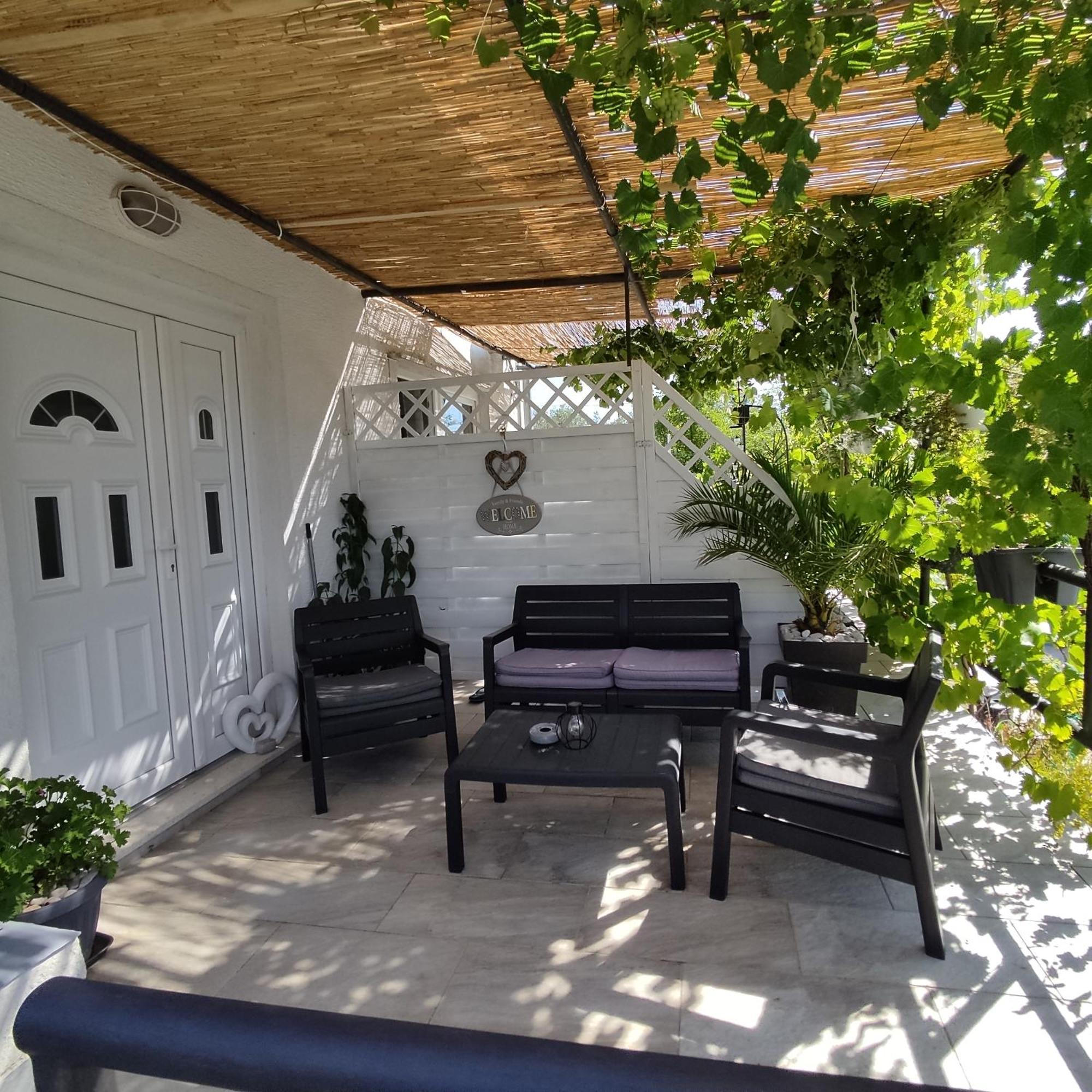 Apartamento Sun House Brzac Exterior foto