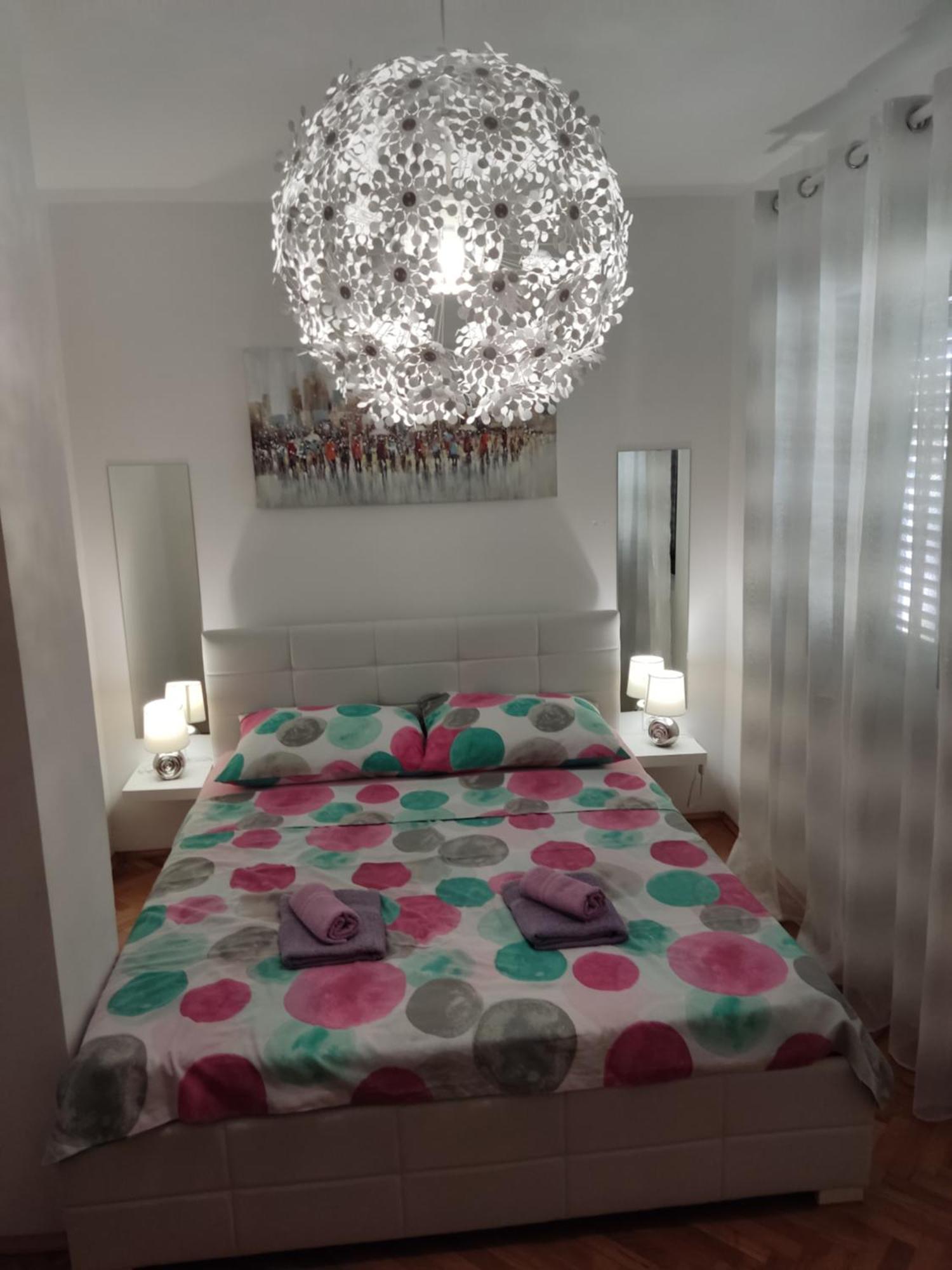 Apartamento Sun House Brzac Habitación foto