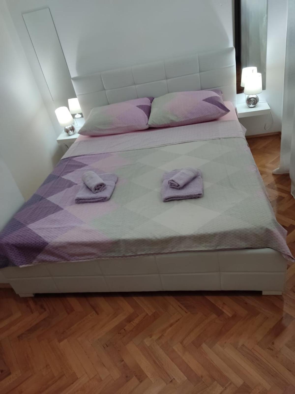 Apartamento Sun House Brzac Habitación foto