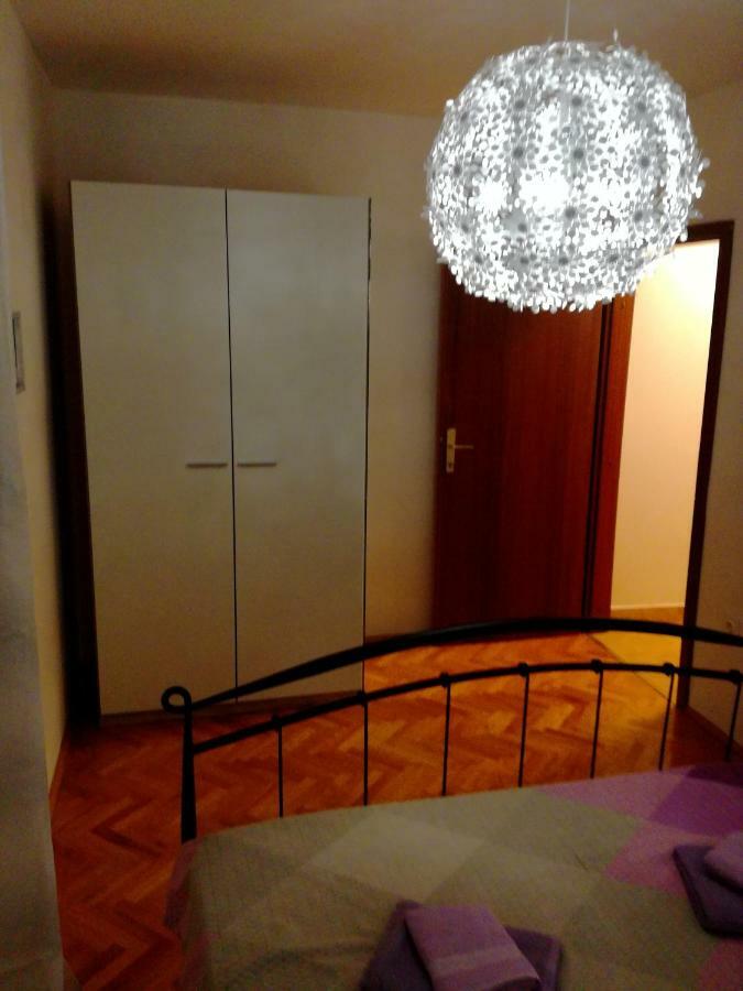 Apartamento Sun House Brzac Exterior foto