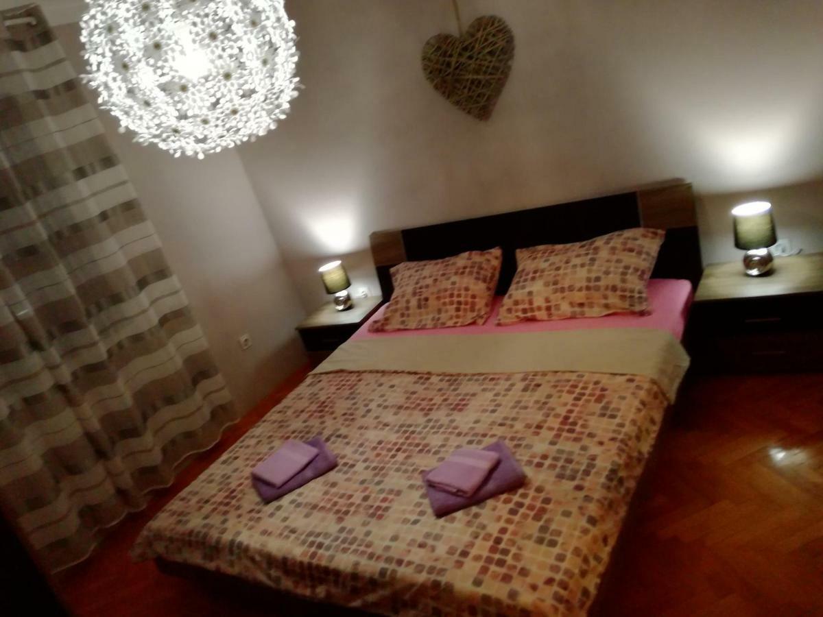 Apartamento Sun House Brzac Exterior foto
