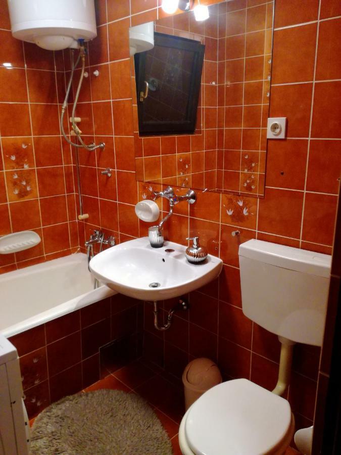 Apartamento Sun House Brzac Exterior foto