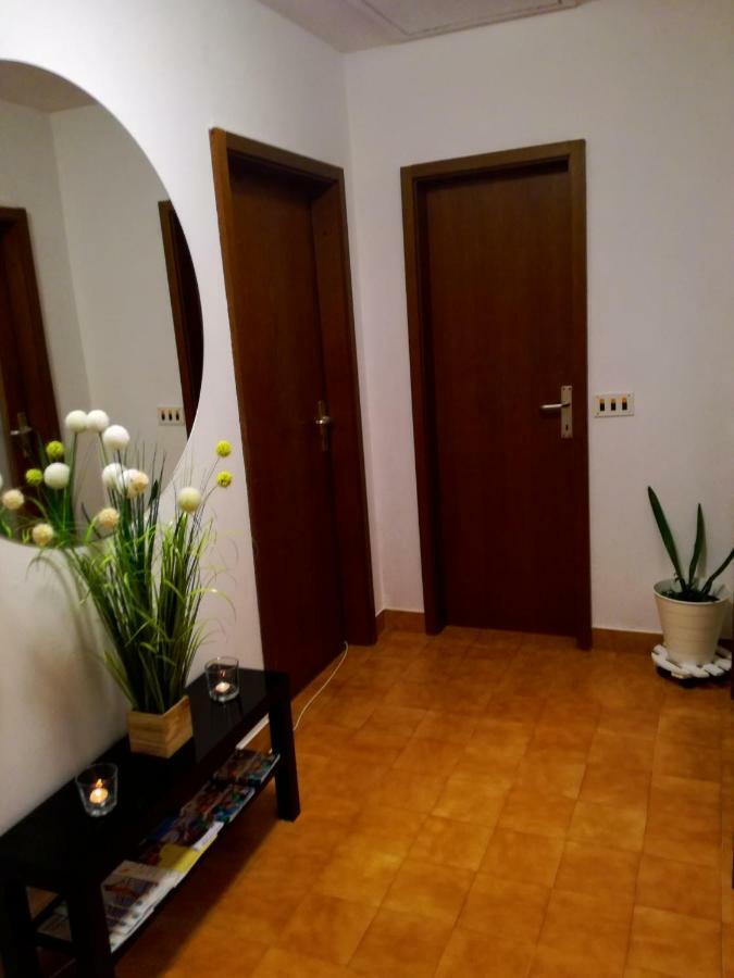 Apartamento Sun House Brzac Exterior foto