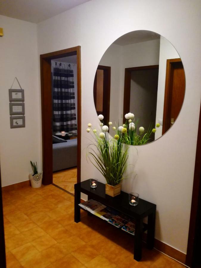 Apartamento Sun House Brzac Exterior foto